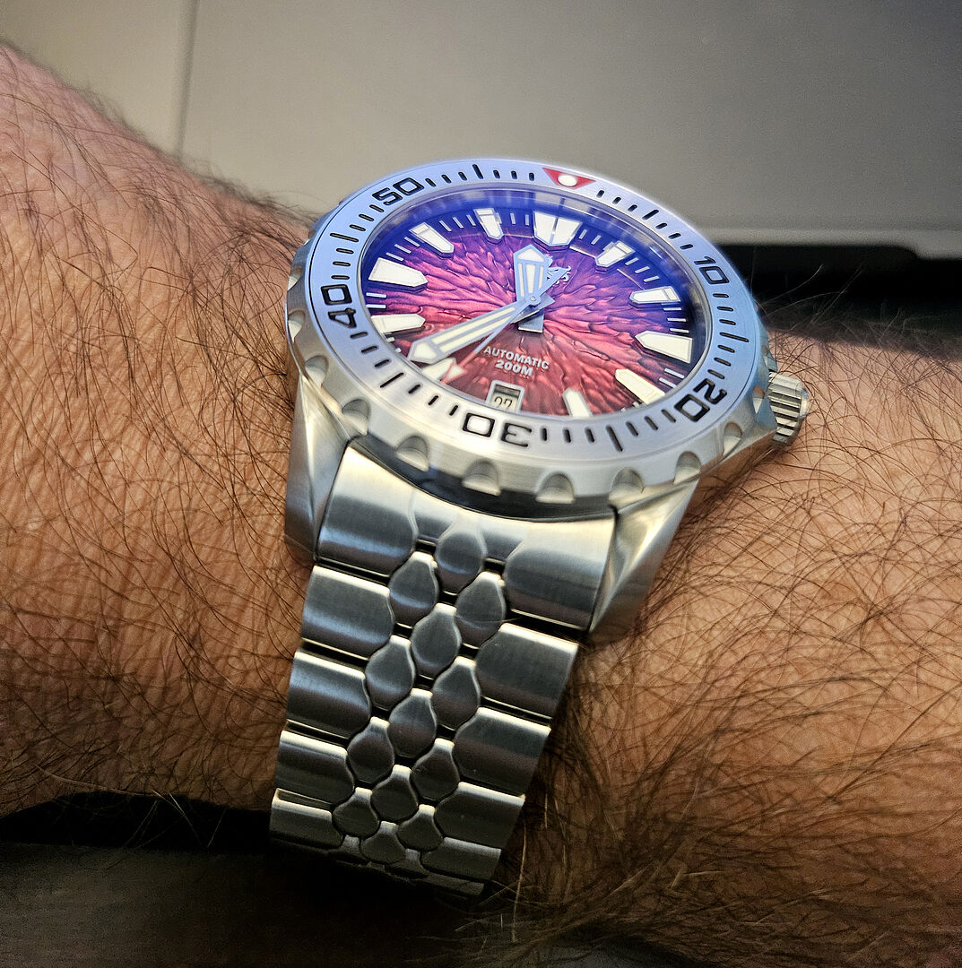 PHOIBOS KRAKEN 200M Automatic Diver Watch PY059E Lava Red