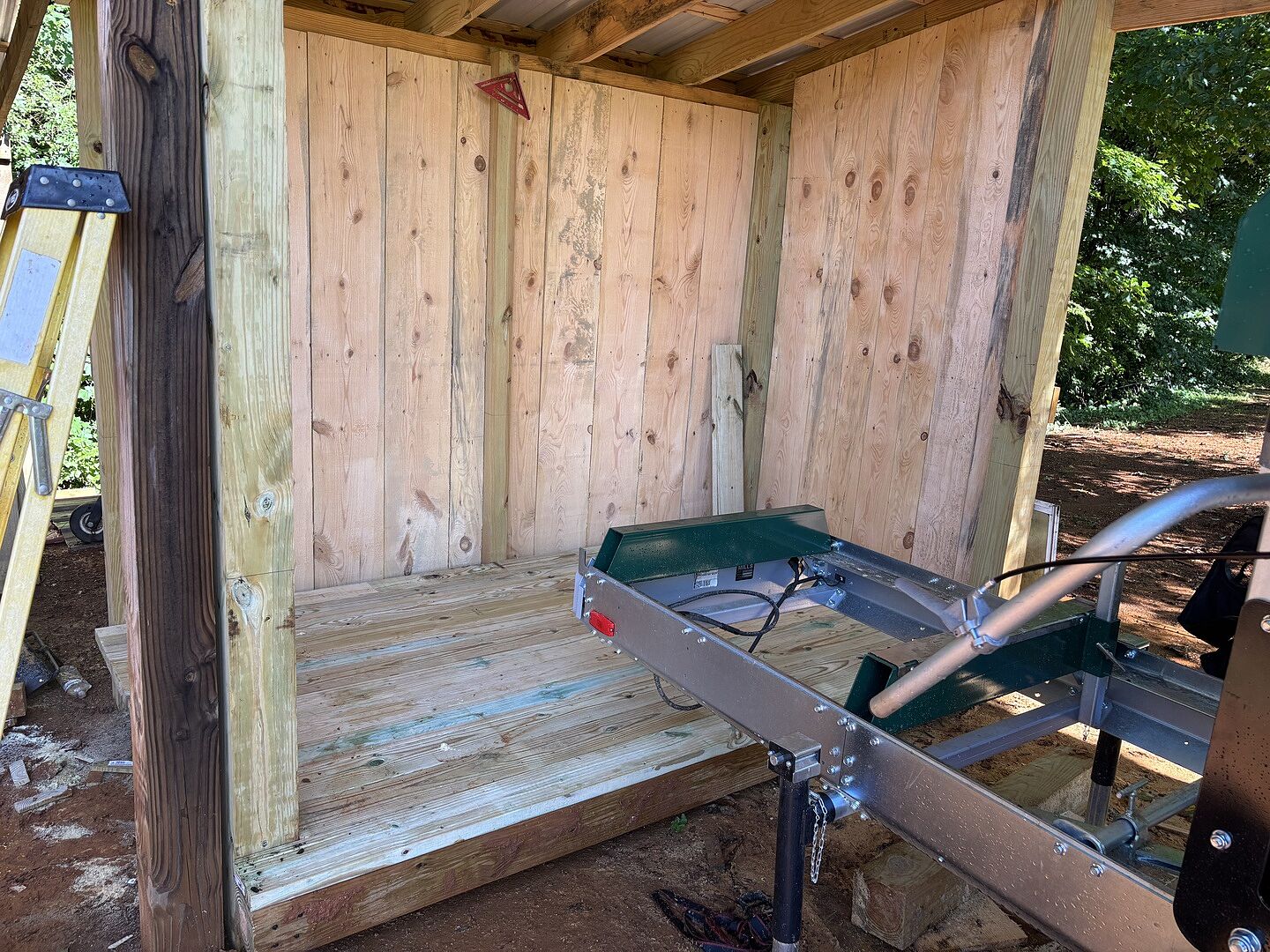 Greatest little manual saw mill on the market