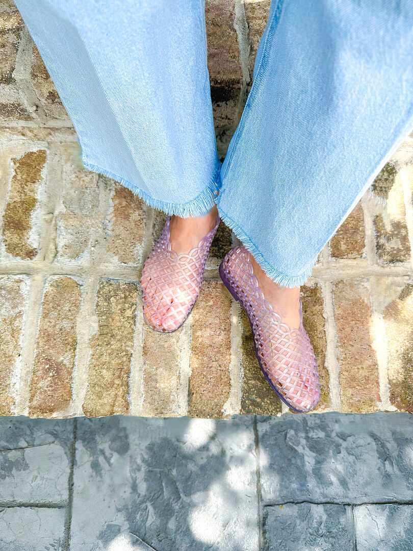 【Steve Madden】ネオン・クリア Grove 編み込み・フラット GROVE Clear Square-Toe Jelly Women's Flat – Steve Madden