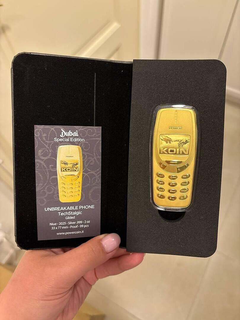 ネオロカSilverettes 2025ニューアルバム 日本未入荷 UNBREAKABLE PHONE Gilded TechStalgic 2 Oz Silver Coin 2$ Niue 2025