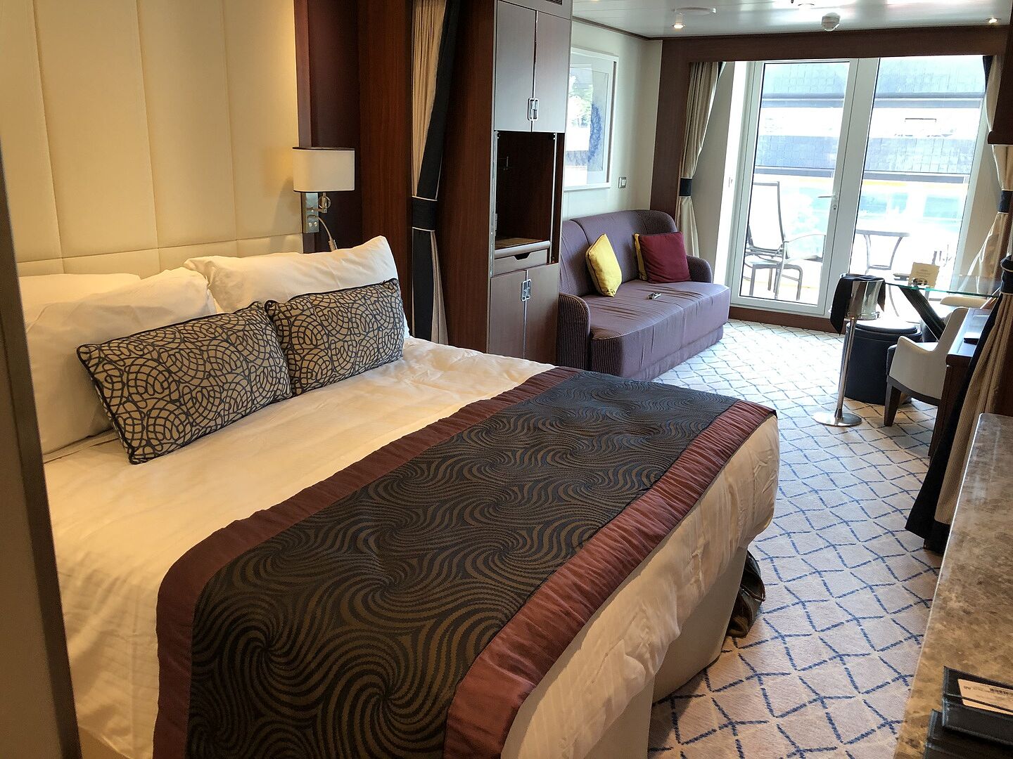 Seabourn Encore