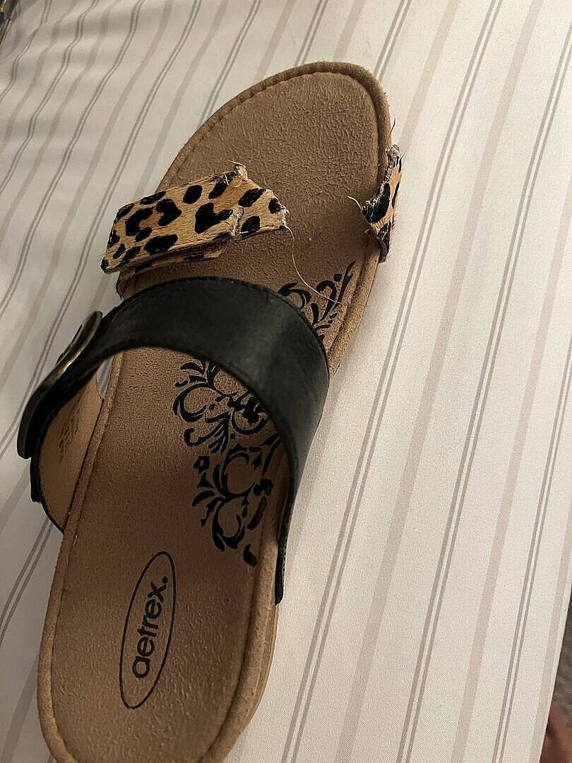 Daisy Adjustable Slide - Sunflower – aetrex