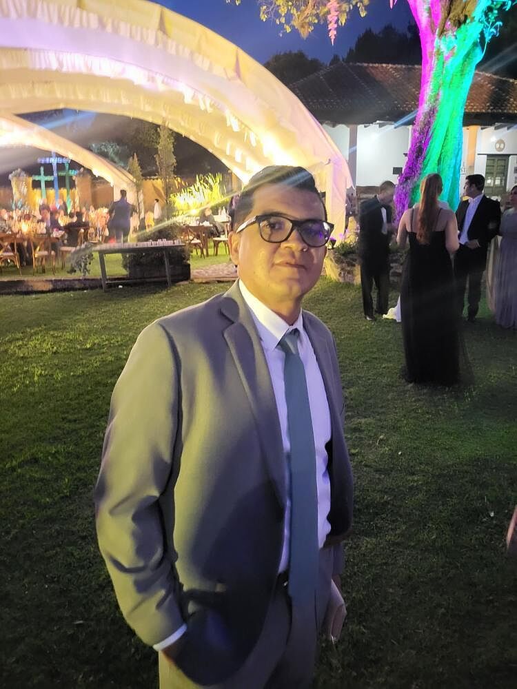 Review image from Luisana M.