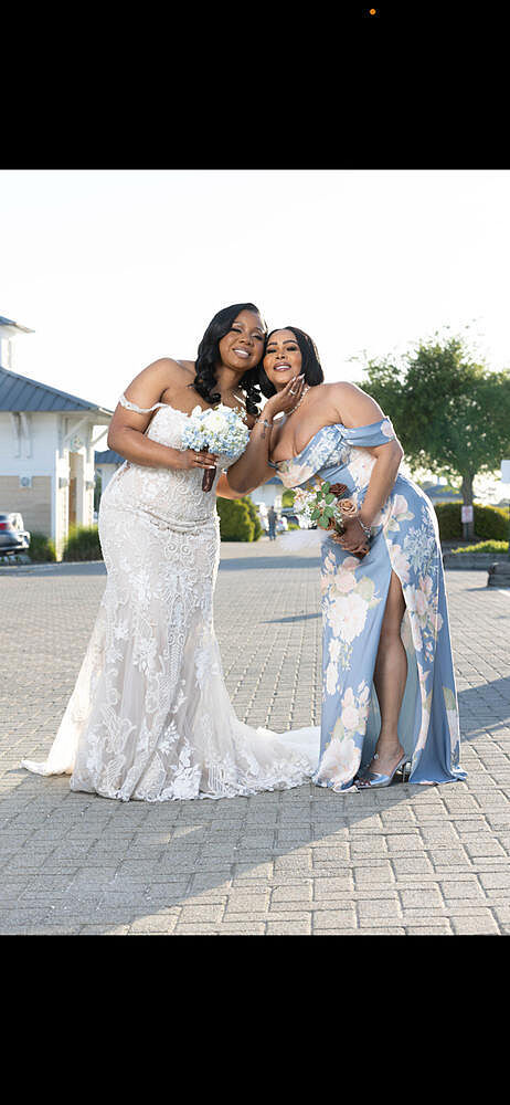 Review image from Daishanea D.