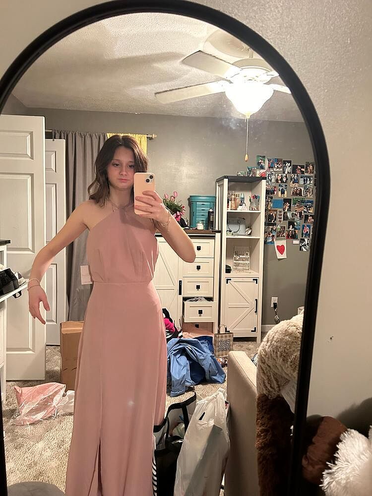 Review image from Aly