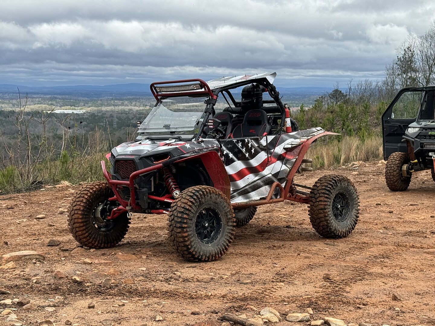Polaris RZR XP 1000 4