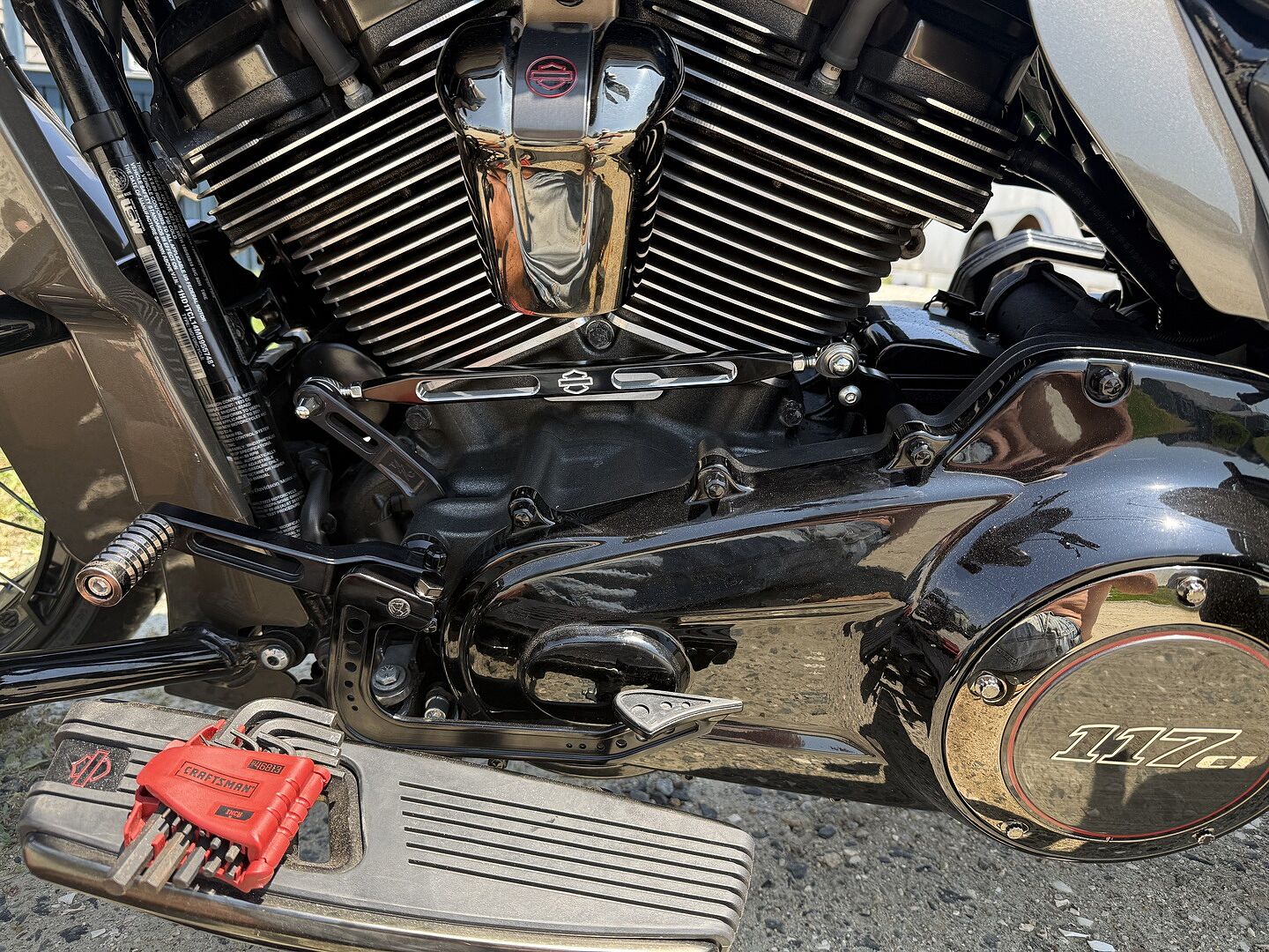 Kraus EZ Shift for Harley M8 - UN-FC-80 - Get Lowered Cycles