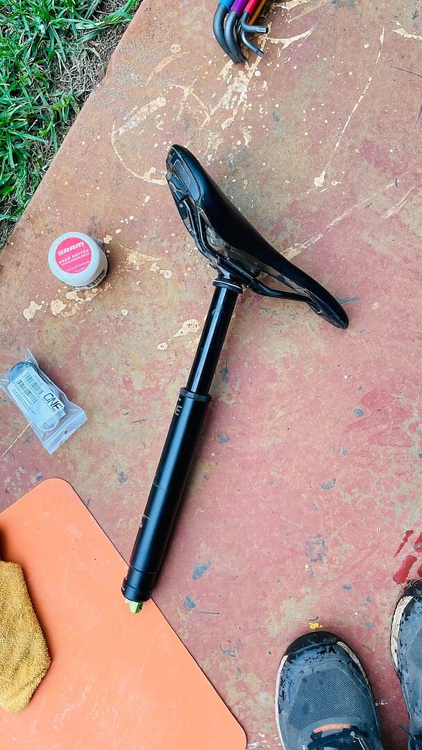 V2 Dropper Replacement / Small Parts