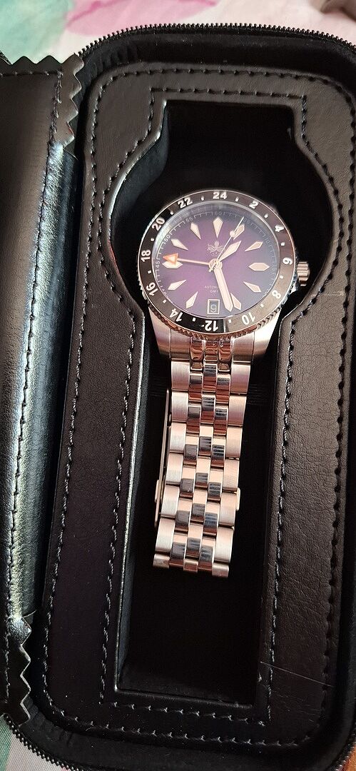 PHOIBOS Voyager GMT 100M Automatic Diver Watch PY058H Royal Purple