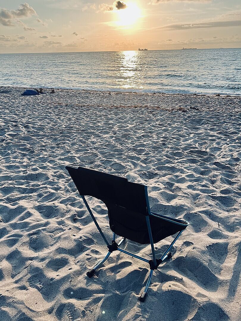 Helinox Beach Chair | Free Shipping & 5 Year Warranty
