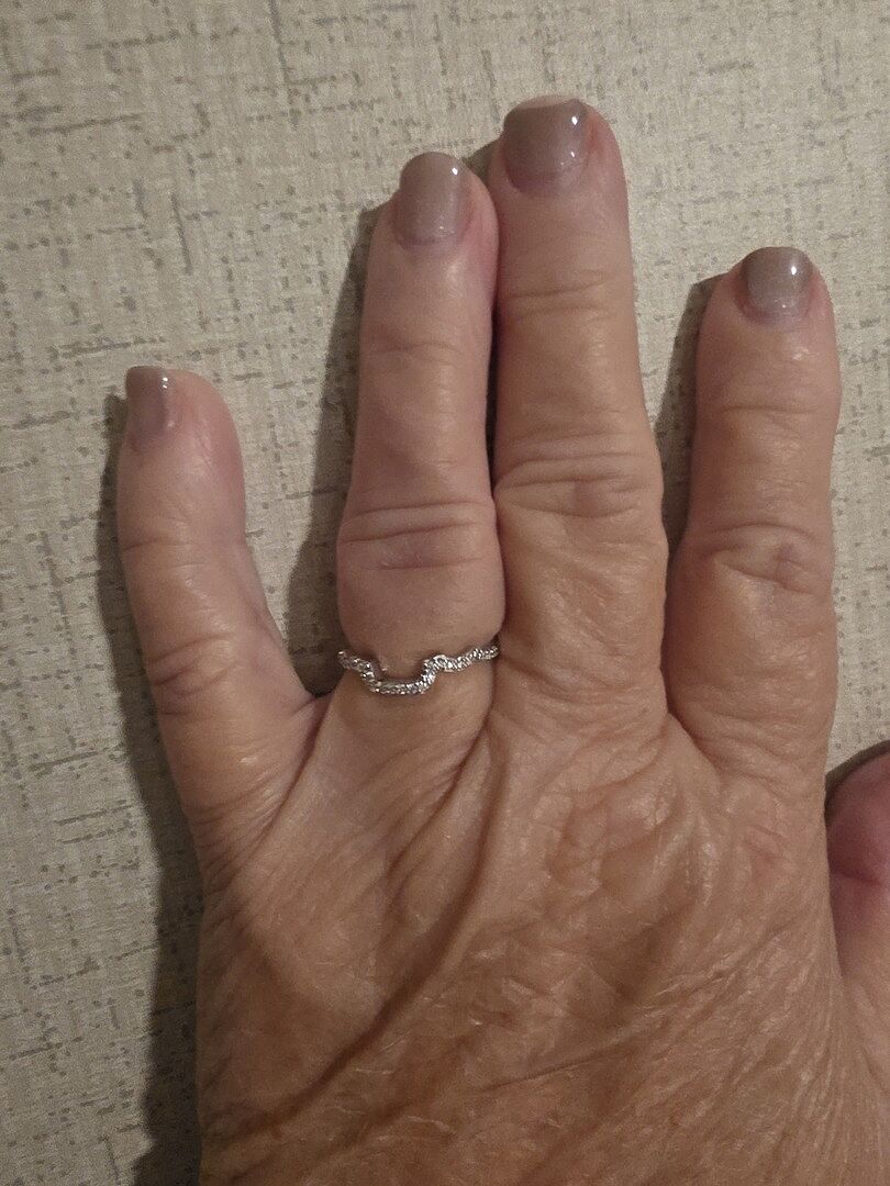 Diamond Wavy Comfort Fit Wedding Ring