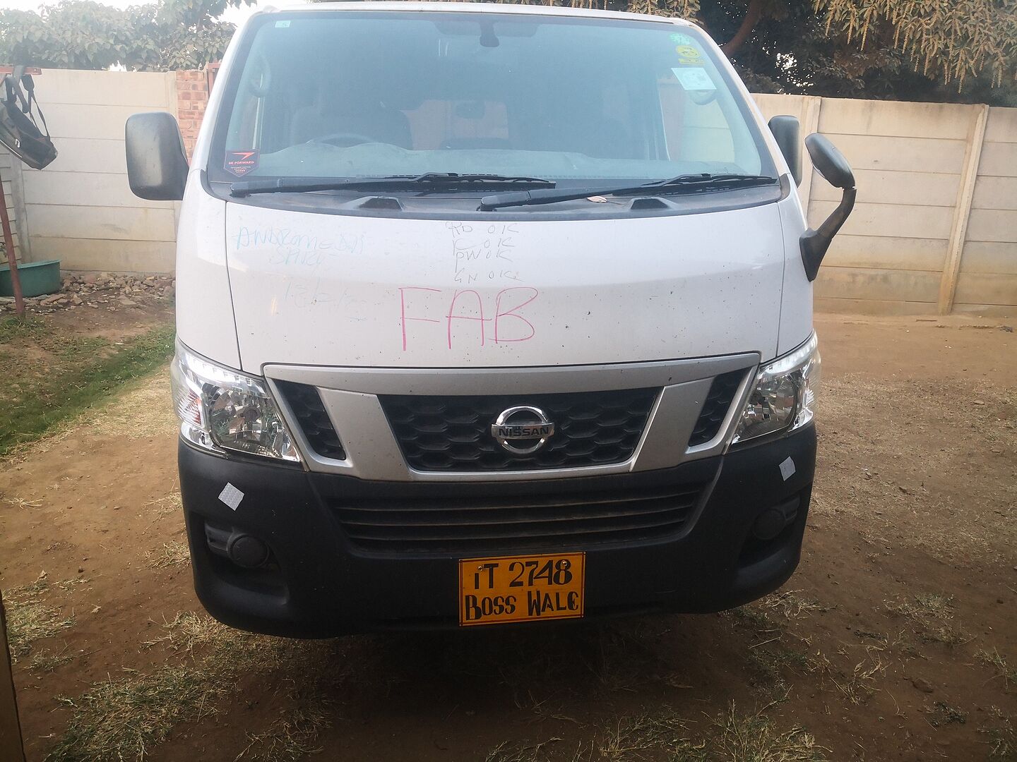 Best Price Used NISSAN CARAVAN VAN Under $2,000 for Sale