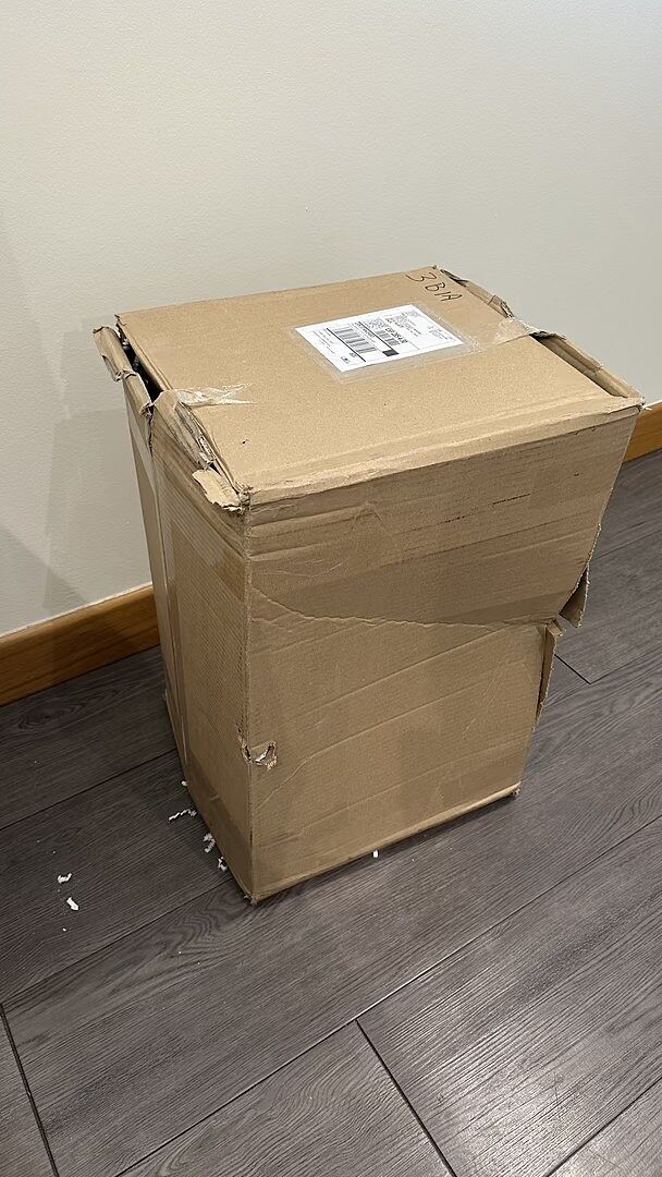 Virutas de papel muy mal embalada