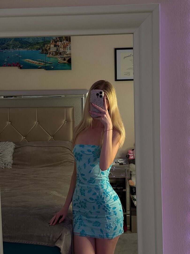 moorey beaded mini dress blue EtsyFinds Womens Velvet Floral Mini Style:SU25307N while the fully lined