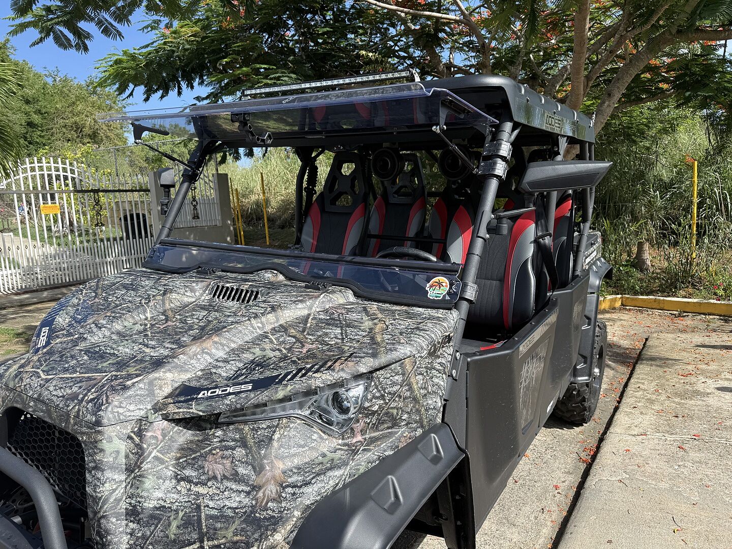 Odes Dominator Flip Windshield