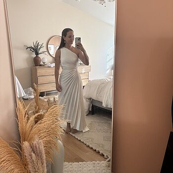 Brooklynn One-Shoulder Accordion Pleat Dress White | Selfie Leslie