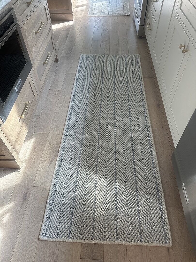 Absolutely Love These Kitchen Runner Rugs!