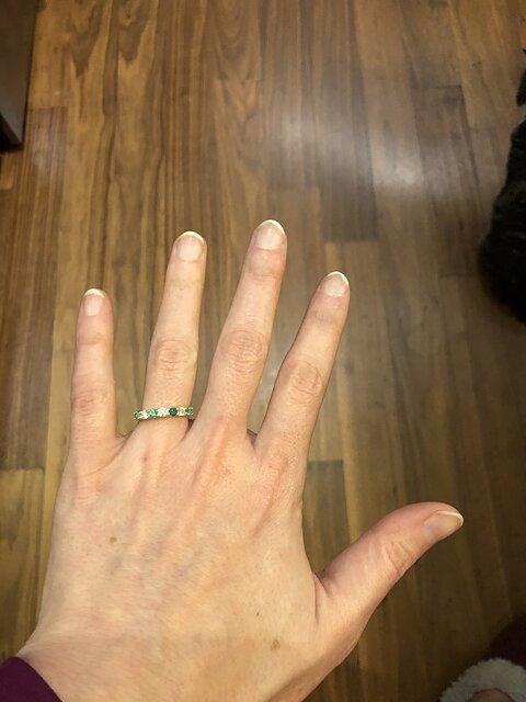 Beautiful yellow gold wedding band