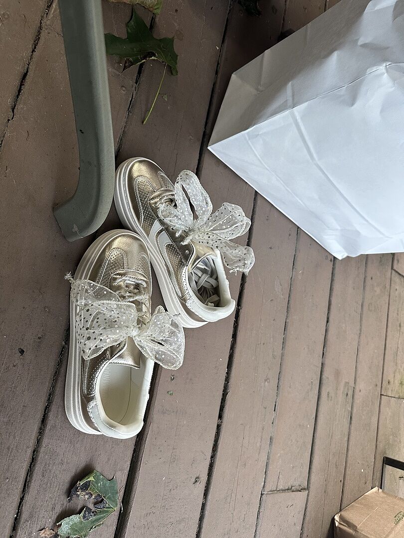 【Steve Madden】ダッジ パーフォレーテッド DODGE Perforated Champagne Multi Women's Low-Top Platform