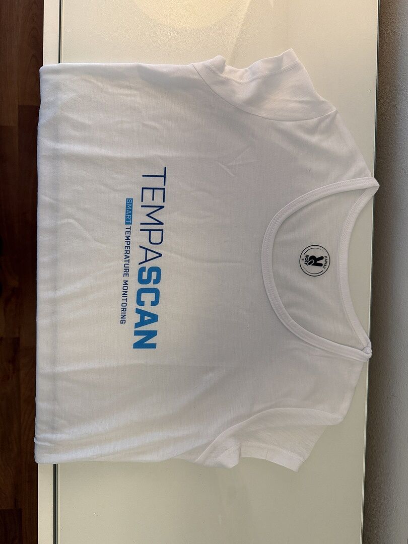 Print schief & T-Shirt kleiner als XS