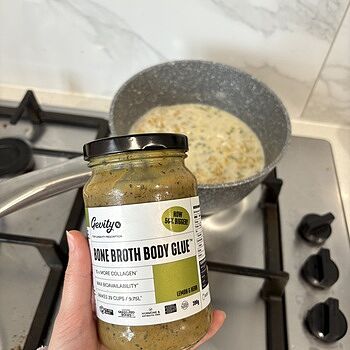 Bone Broth Body Glue Lemon & Herb A comforting cup & flavour boost