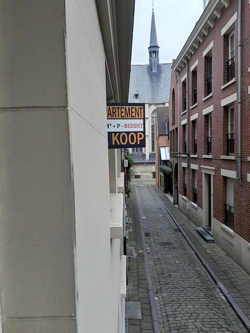 V- Bord volgens eigen ontwerp