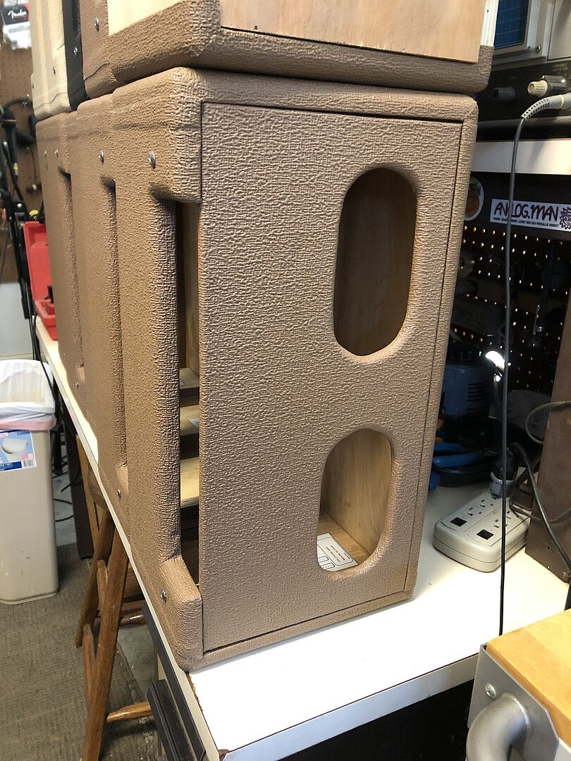 Fender Style Rough Brown Vinyl Tolex - 54'' Width – Mojotone