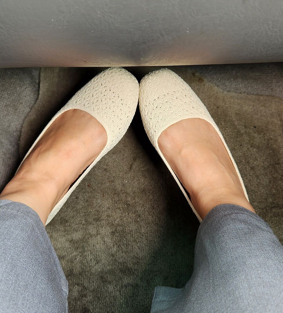 The Max Square in Sandstone Micro Check | Women's Flats | Rothy's