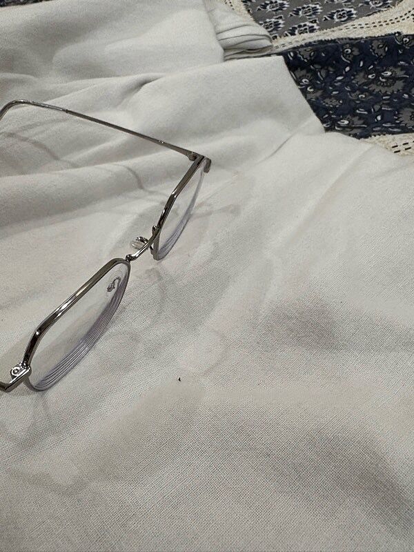 EVIE Buy Silver Black Full Rim Geometric Vincent Chase SLEEK