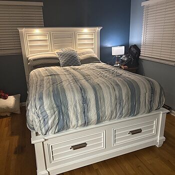 Sunset Cove Queen White 6 Drawer Storage Bed New mattress and bed frame