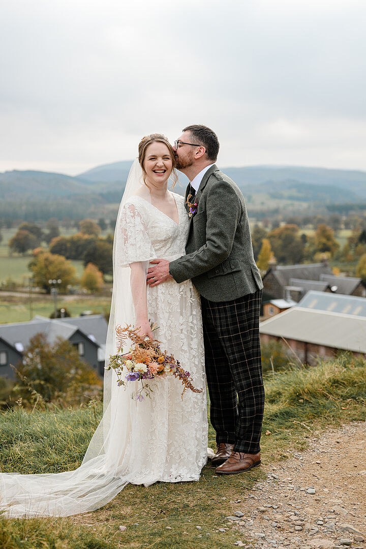 MISS R.’s real Britten wedding