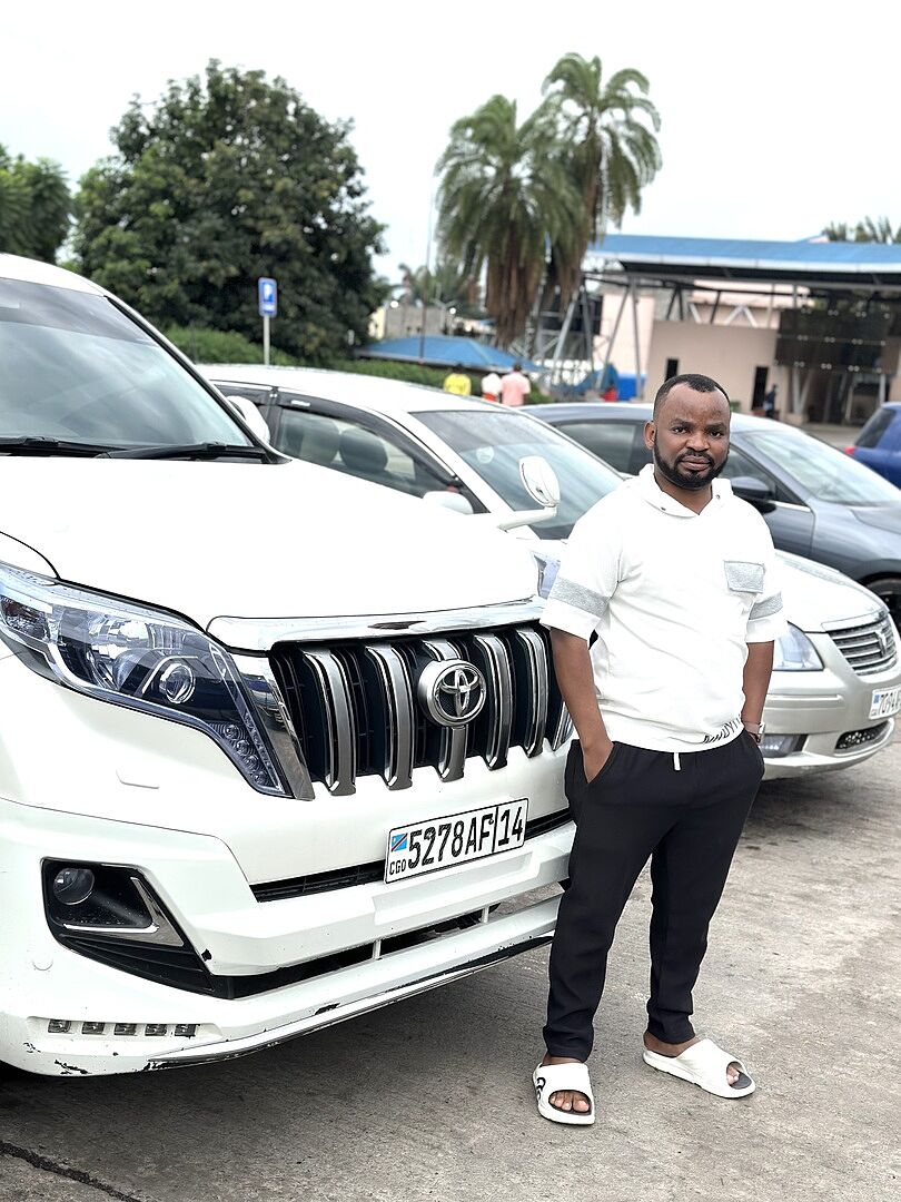 Used 1995 TOYOTA LAND CRUISER PRADO SX/KD-KZJ78W for Sale CA611786