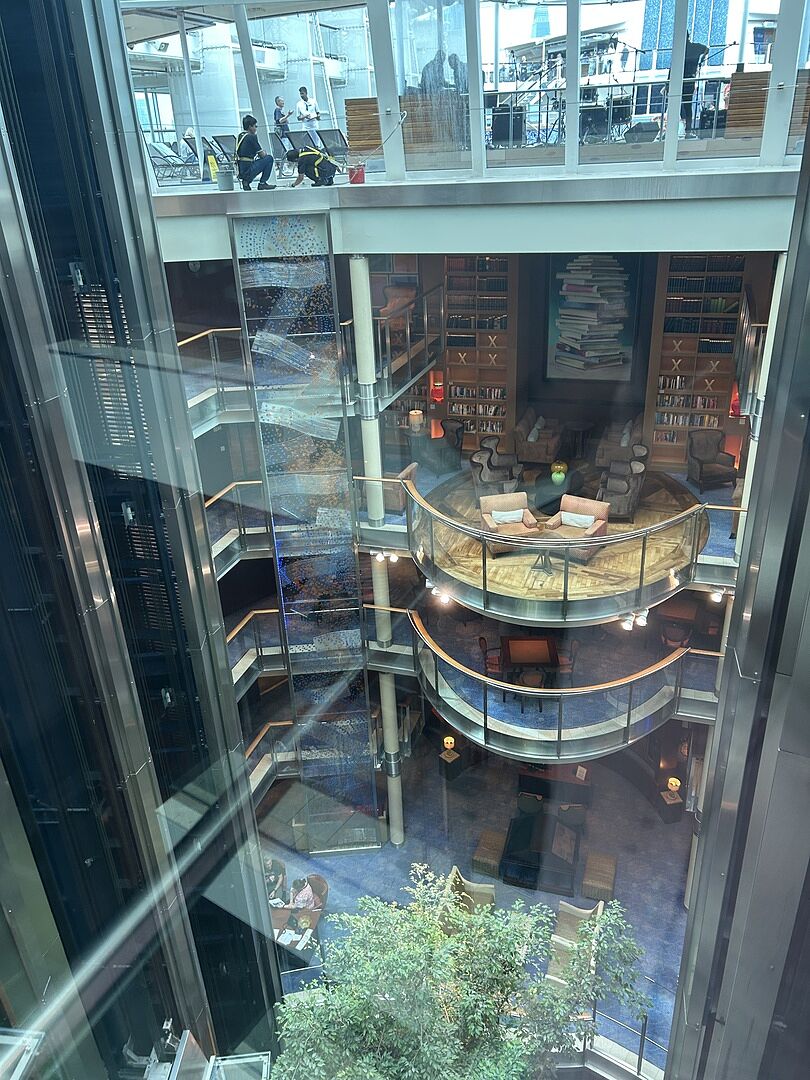 Celebrity Solstice
