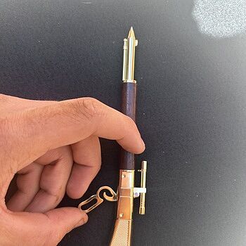 Lever Action Gold Click Pen Kit with Metal Gunstock at Penn State