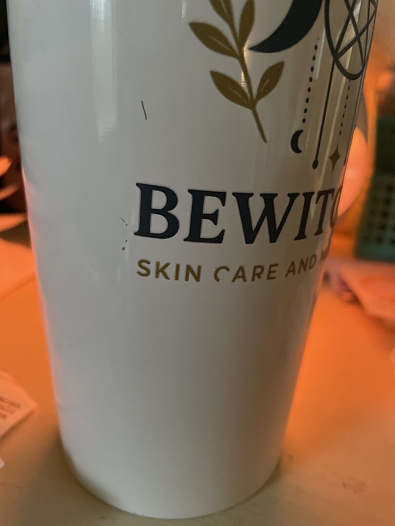 Messed up image and scratched tumbler