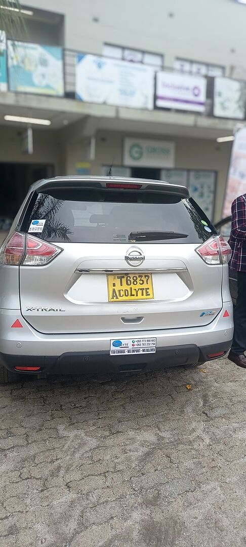Best Price Used NISSAN X-TRAIL for Sale shipped from Tanzania