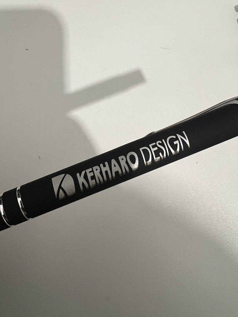 Qualité décevante : 30 stylos à refaire sur 150