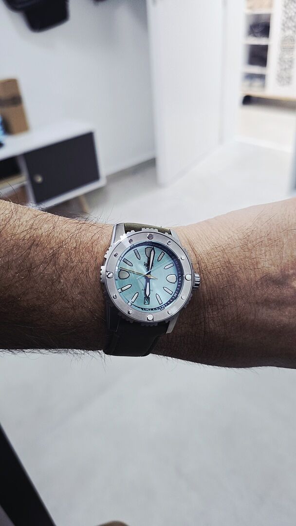 PHOIBOS GREAT WALL 300M Automatic Diver Watch PY045A Green Limited