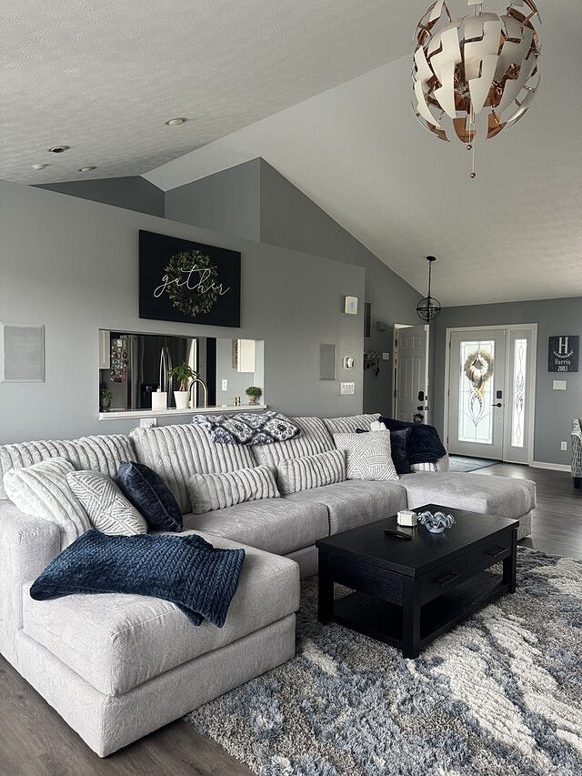 Sofia Gray 159'' 4 Piece Right Arm Facing Chaise Sectional Comfortable and great value