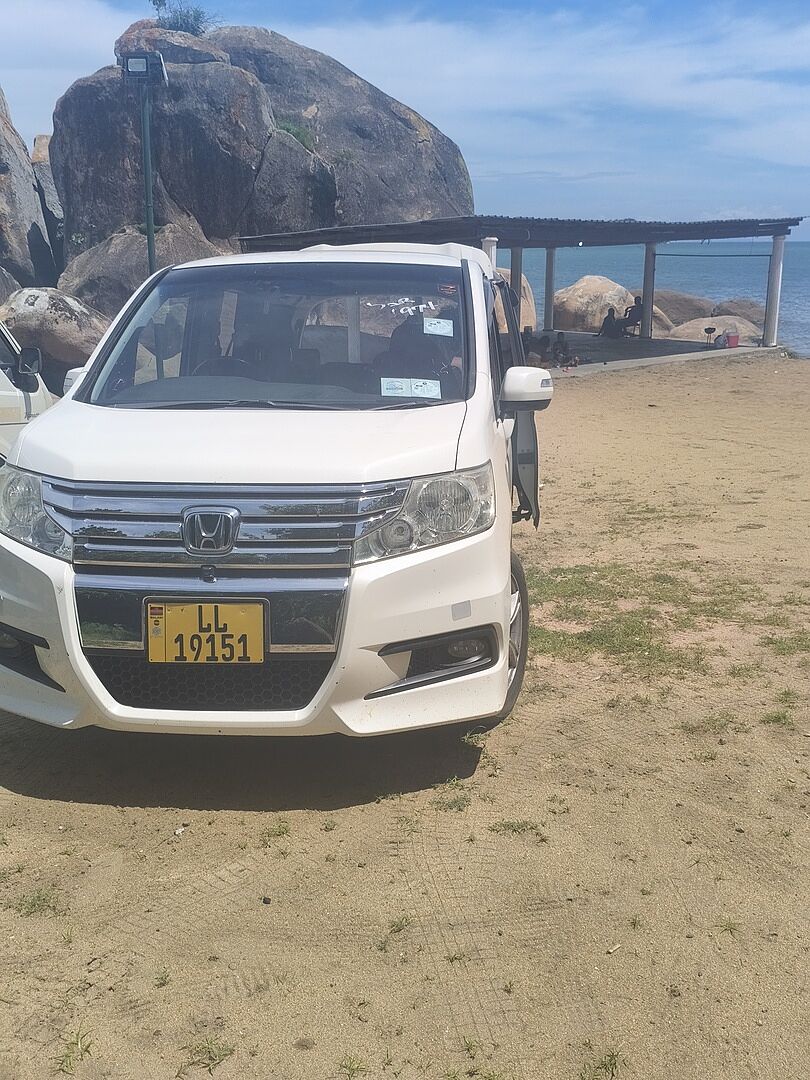 HONDA STEP WGN Reviews and Ratings - BE FORWARD