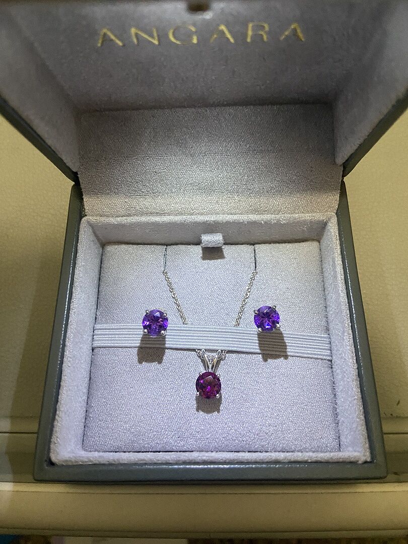 Rhodolite garnet necklace