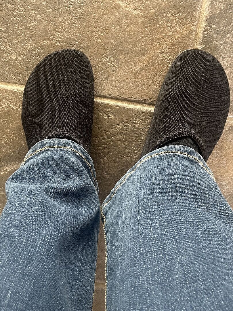 The Casual Clog in Dove for Women | Rothy's