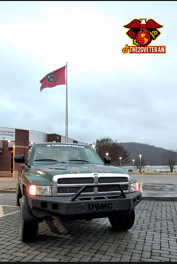 Classic Prefab Front Bumper Kit installed on DODGE Ram 2500 4x4 1994