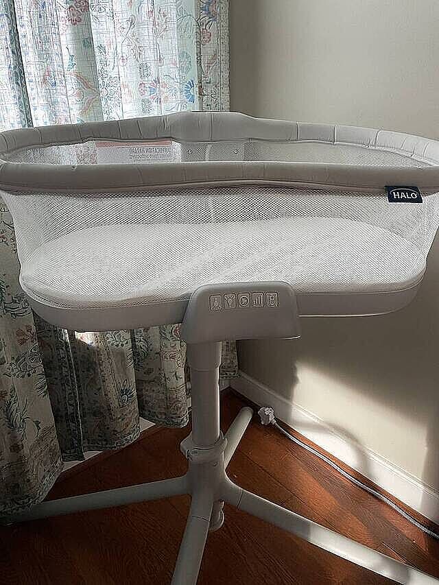 Customer carousel item 6.