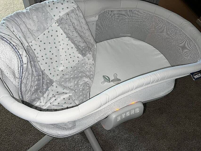 Customer carousel item 10.