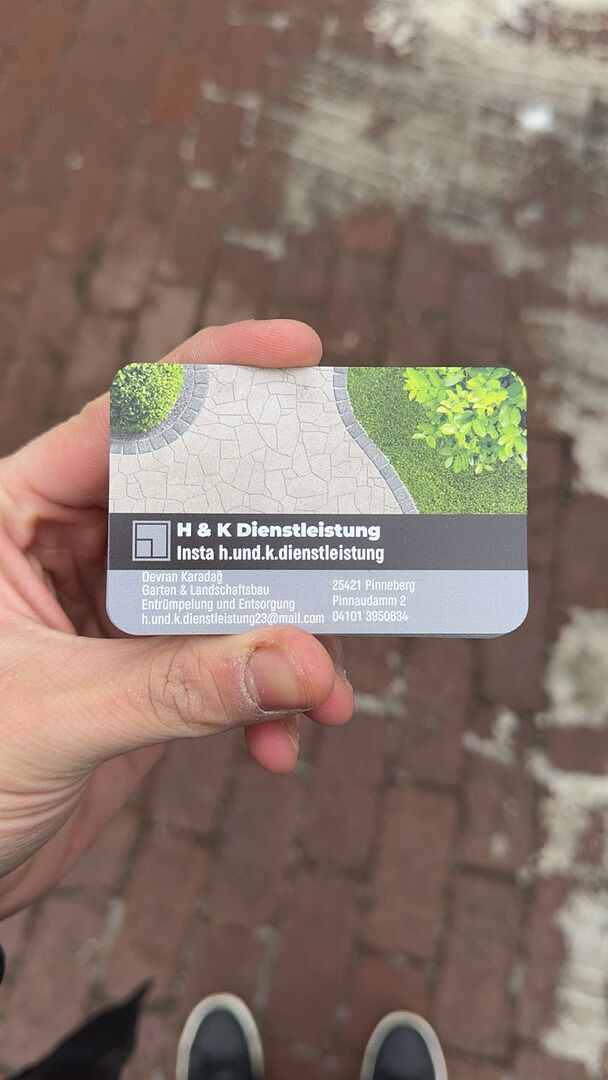 Digga bei mir fehlt das g für Gmail auf den Karten und auf dem Flyern fehlt das Punkt G und