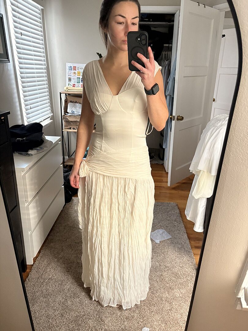 Keia Crepe Chiffon One-Shoulder Maxi Dress Oyster | Selfie Leslie