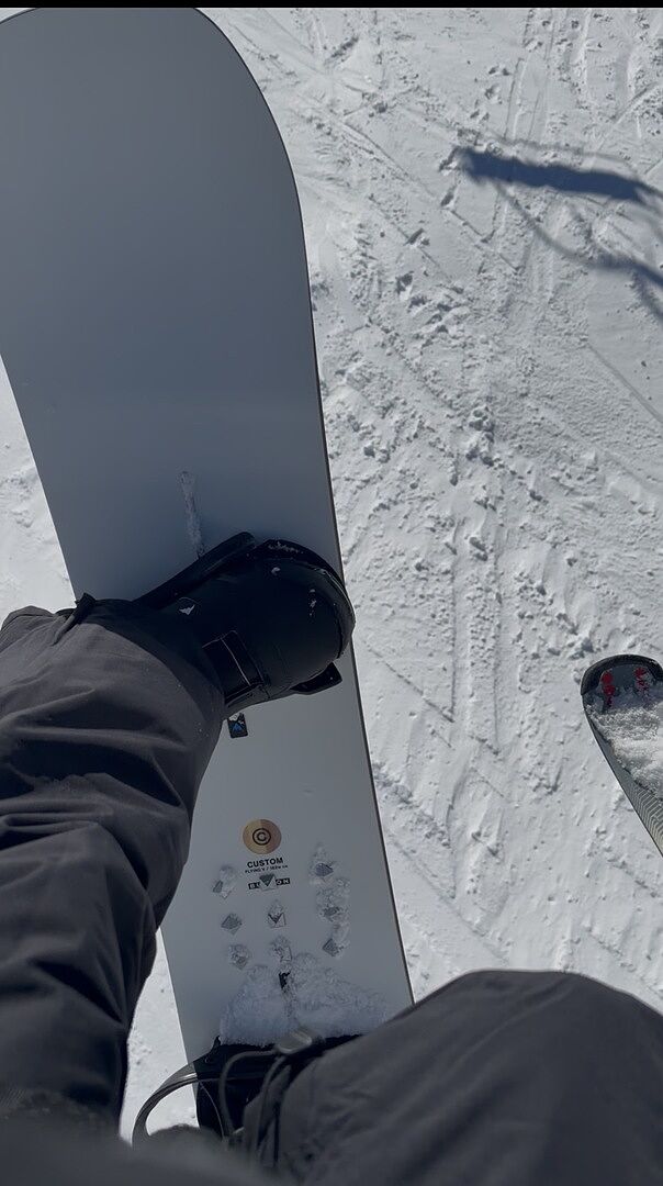 Men's Burton Custom Flying V Snowboard (All Mountain) | Burton.com