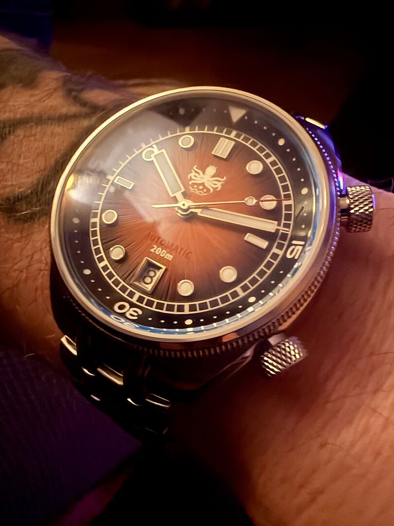 PHOIBOS EAGLE RAY 200M Automatic Compressor Dive Watch PY039F