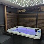 Review image by Alex F.